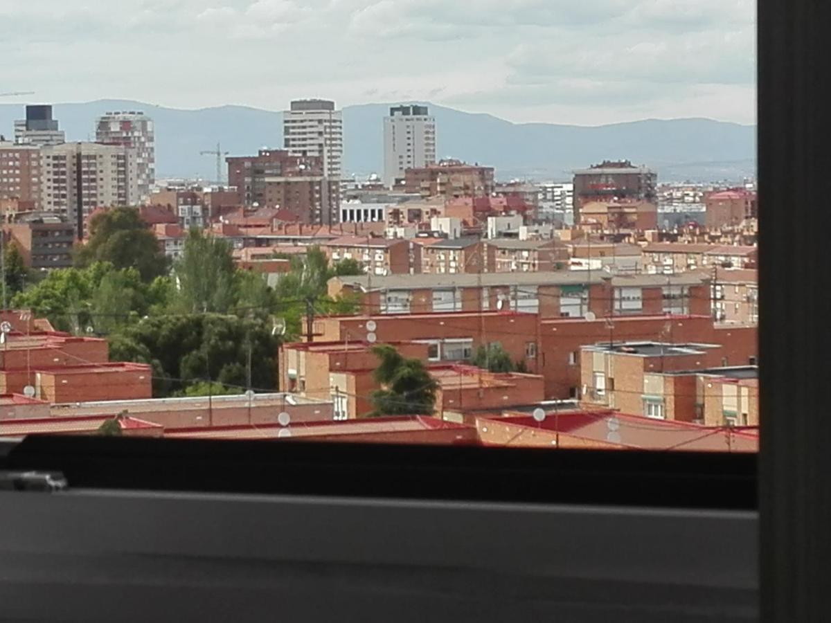Апартаменты Apartamento Pinar De Chamartin Мадрид Экстерьер фото